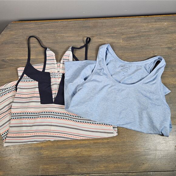 Athleta Set Of 2 Athletic Tank Tops Womens Size Medium - Picture 1 of 9